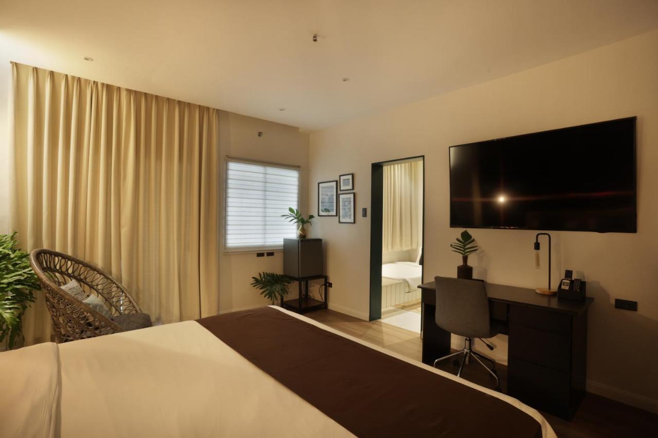 The Bourke Hotel Davao City Eksteriør billede