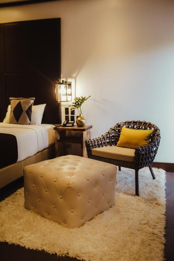 The Bourke Hotel Davao City Eksteriør billede
